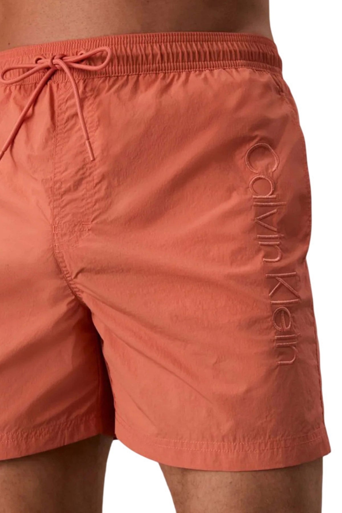 CALVIN KLEIN LVN en color NARANJA (3)