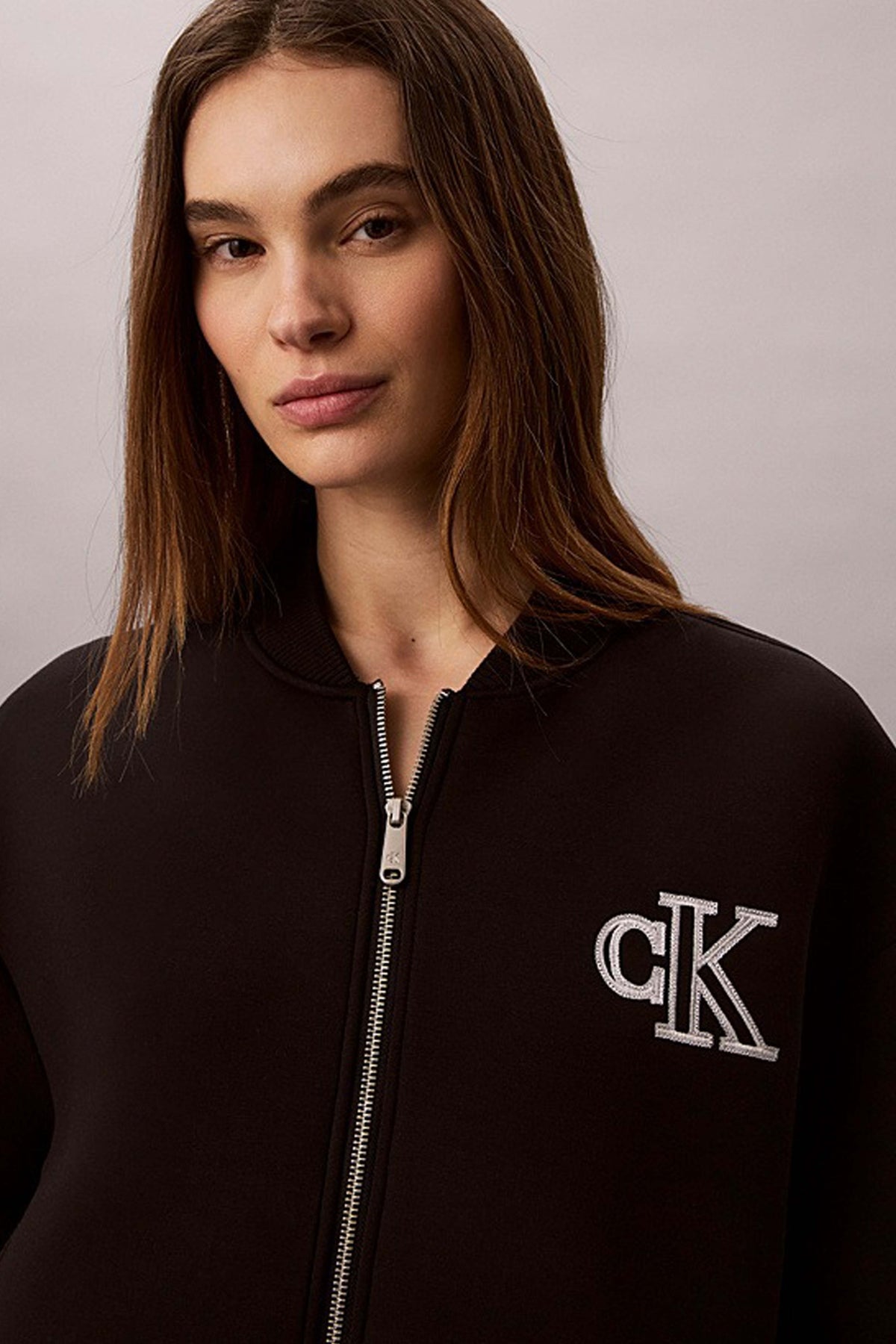 CALVIN KLEIN LVAB CROPPED SPORTY SCUBA en color NEGRO (3)