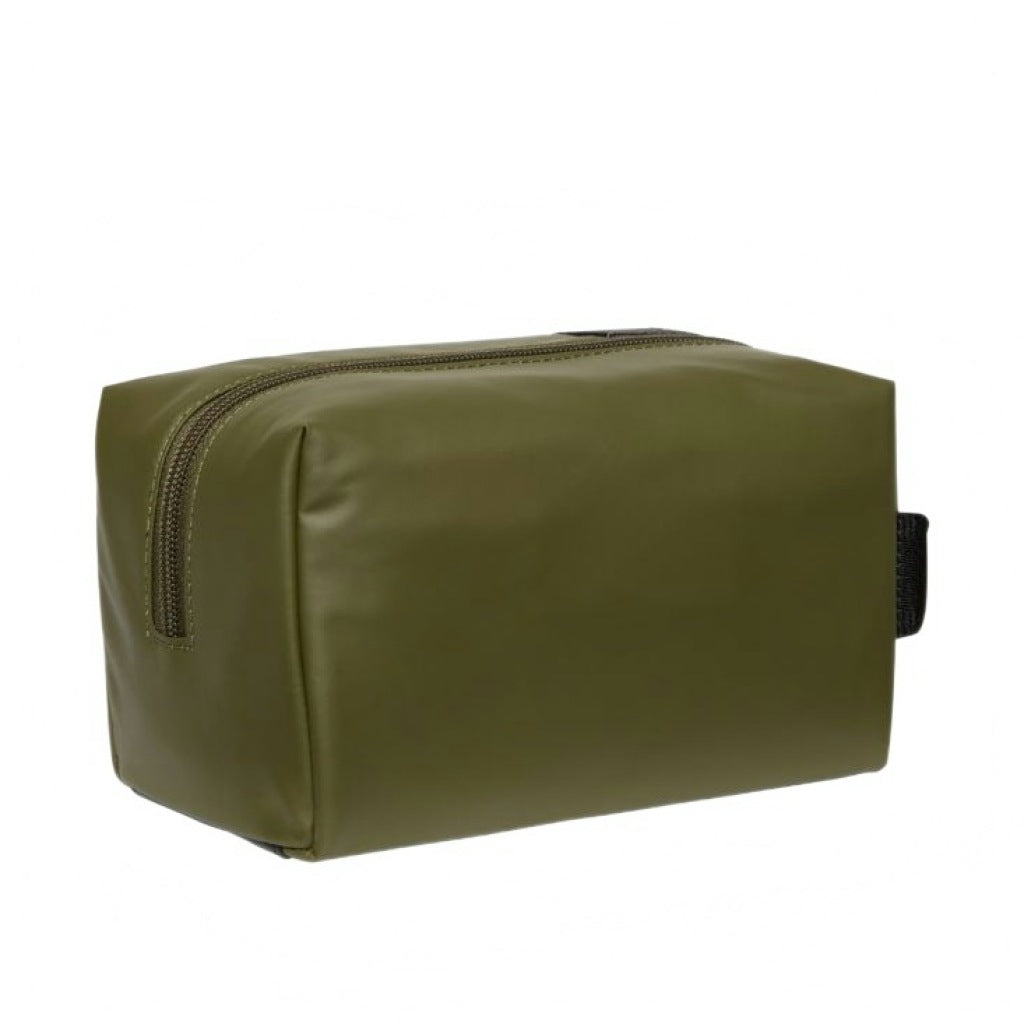 CALVIN KLEIN LVDG RUBBERIZED DOPP KIT en color VERDE (5)