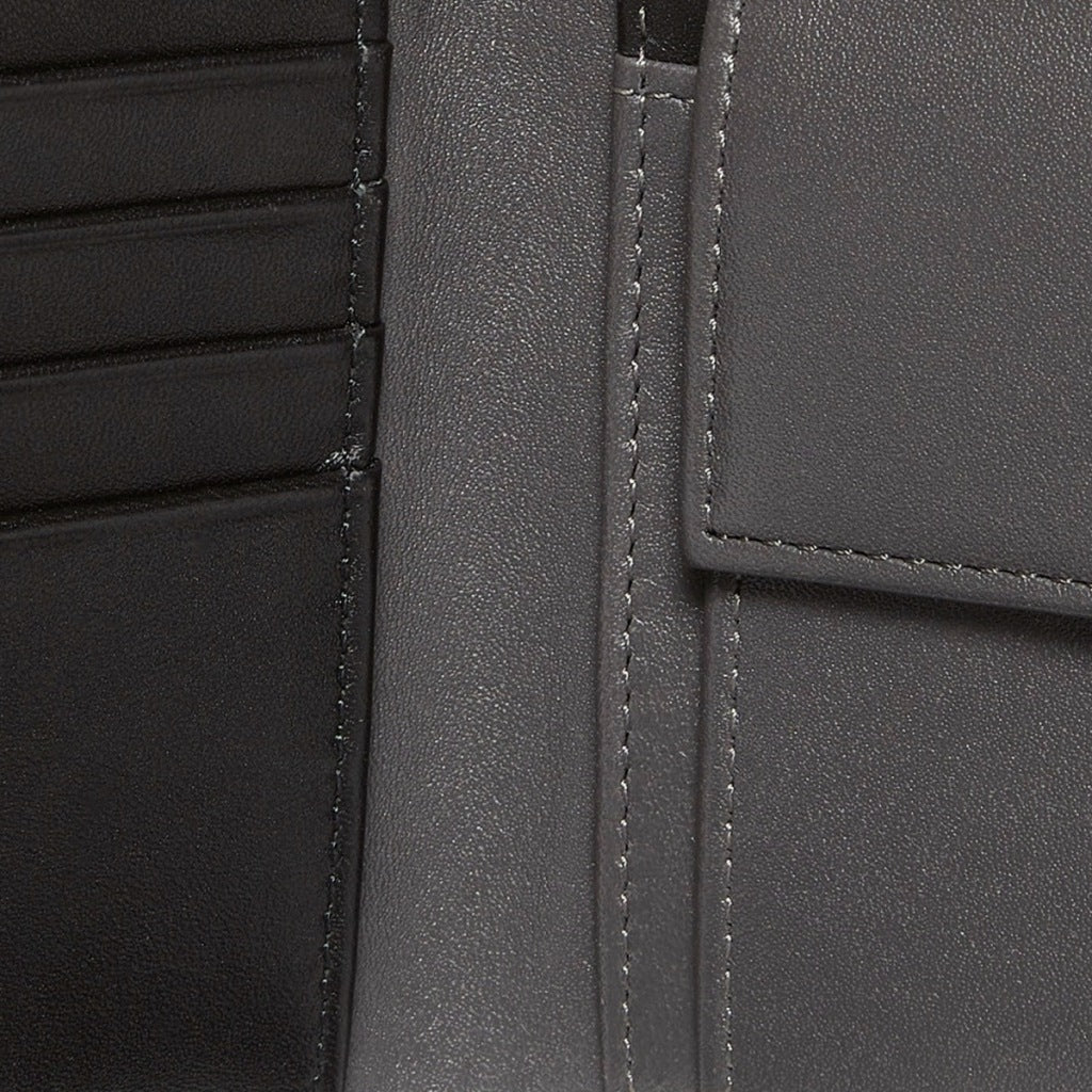 CALVIN KLEIN LVDG BOLD BILLFOLD COIN en color NEGRO (5)