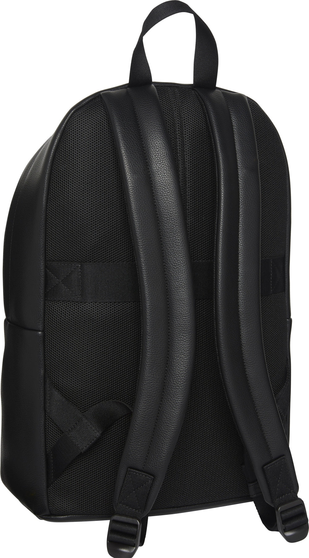 CALVIN KLEIN LVDG RAISED ROUND BACKPACK en color NEGRO (2)