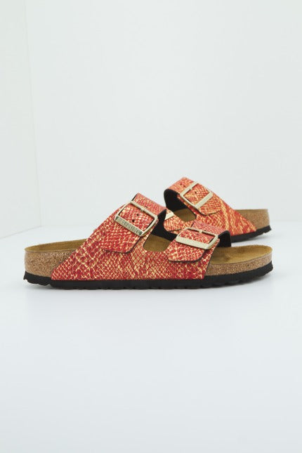 BIRKENSTOCK ARIZONA MF SHINY PYTHON en color ROJO (2)