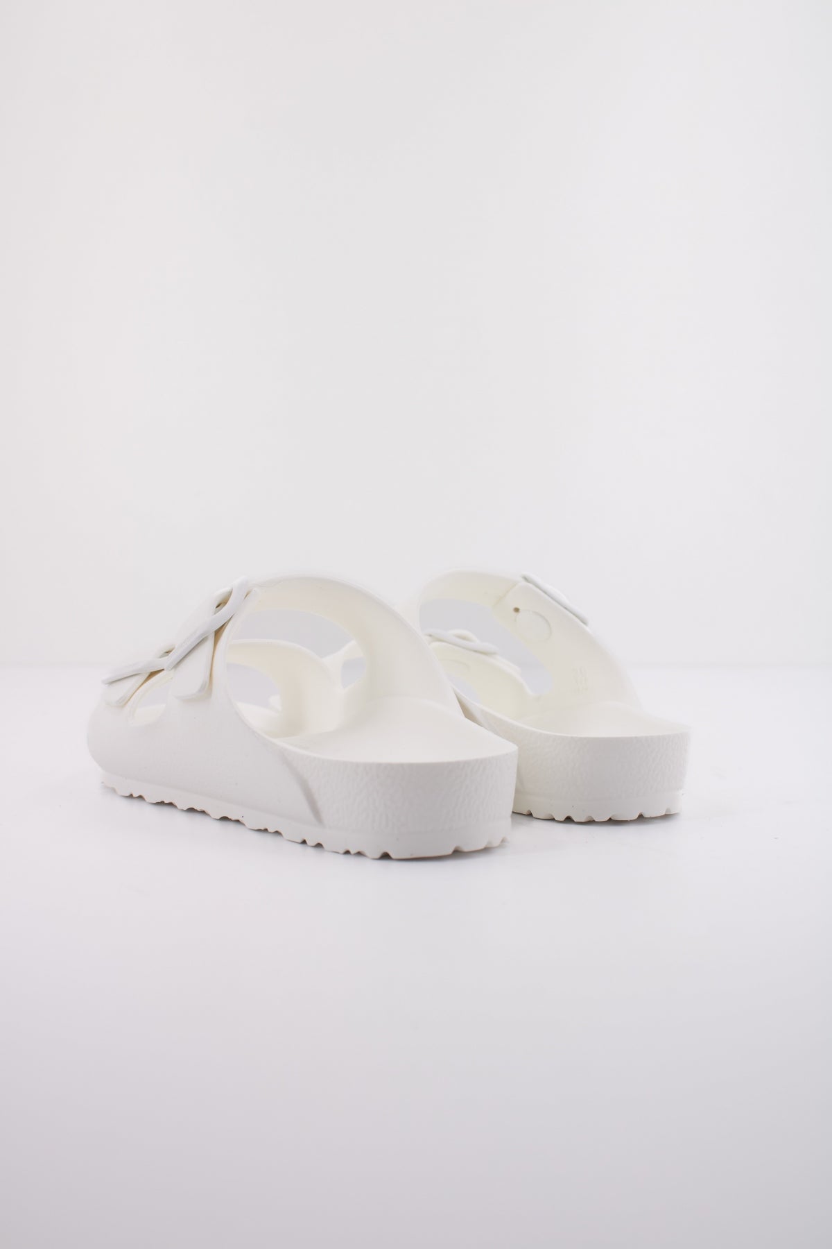 BIRKENSTOCK ARIZONA EVA PLAYGROUND en color BLANCO (4)