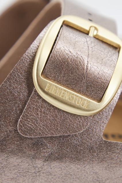 BIRKENSTOCK ARIZONA en color ORO (4)