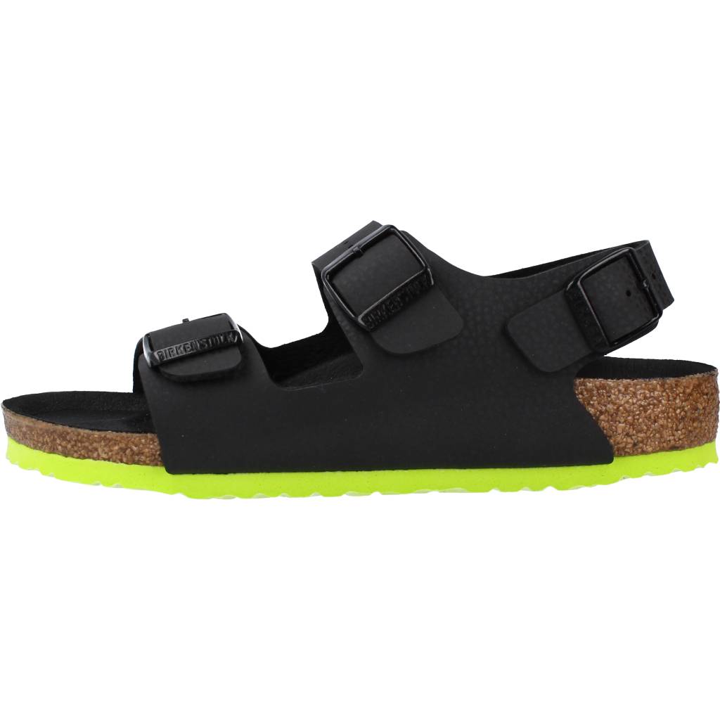 BIRKENSTOCK MILANO KIDS BF DESERT SOI en color NEGRO (2)