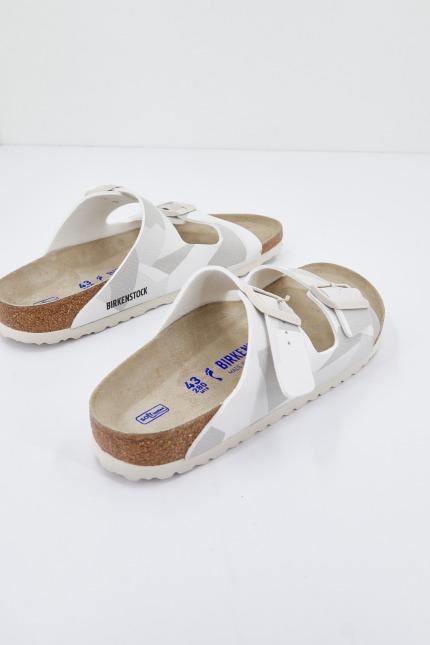BIRKENSTOCK ARIZONA SFB en color BLANCO (2)