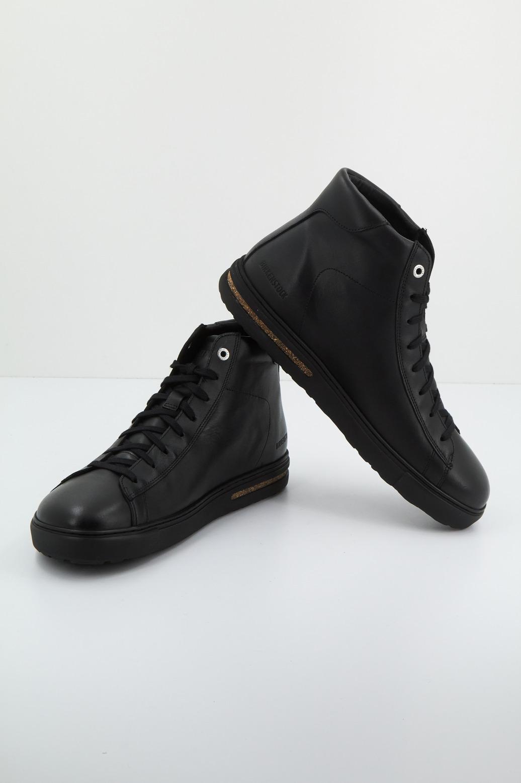 BIRKENSTOCK BEND MID SMOOTH en color NEGRO (4)