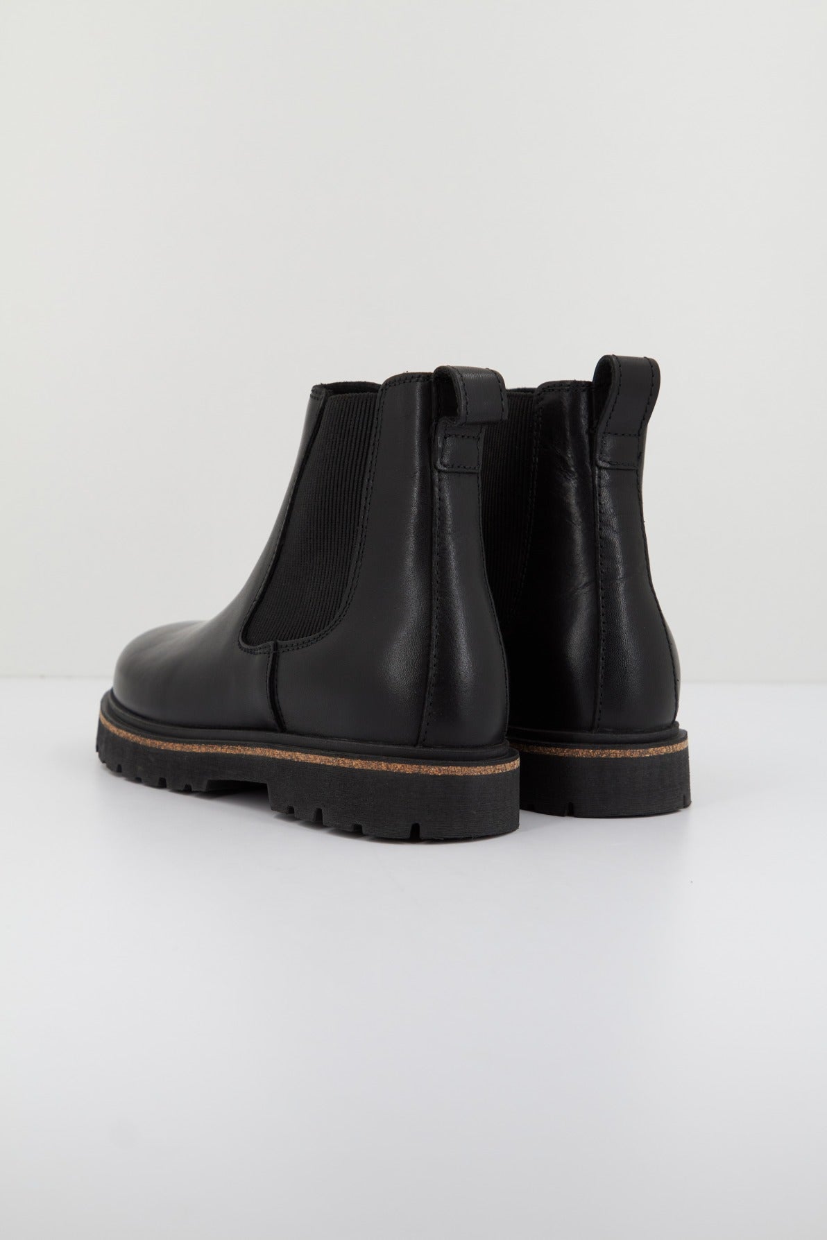 BIRKENSTOCK HIGHWOOD SLIP ON en color NEGRO (3)