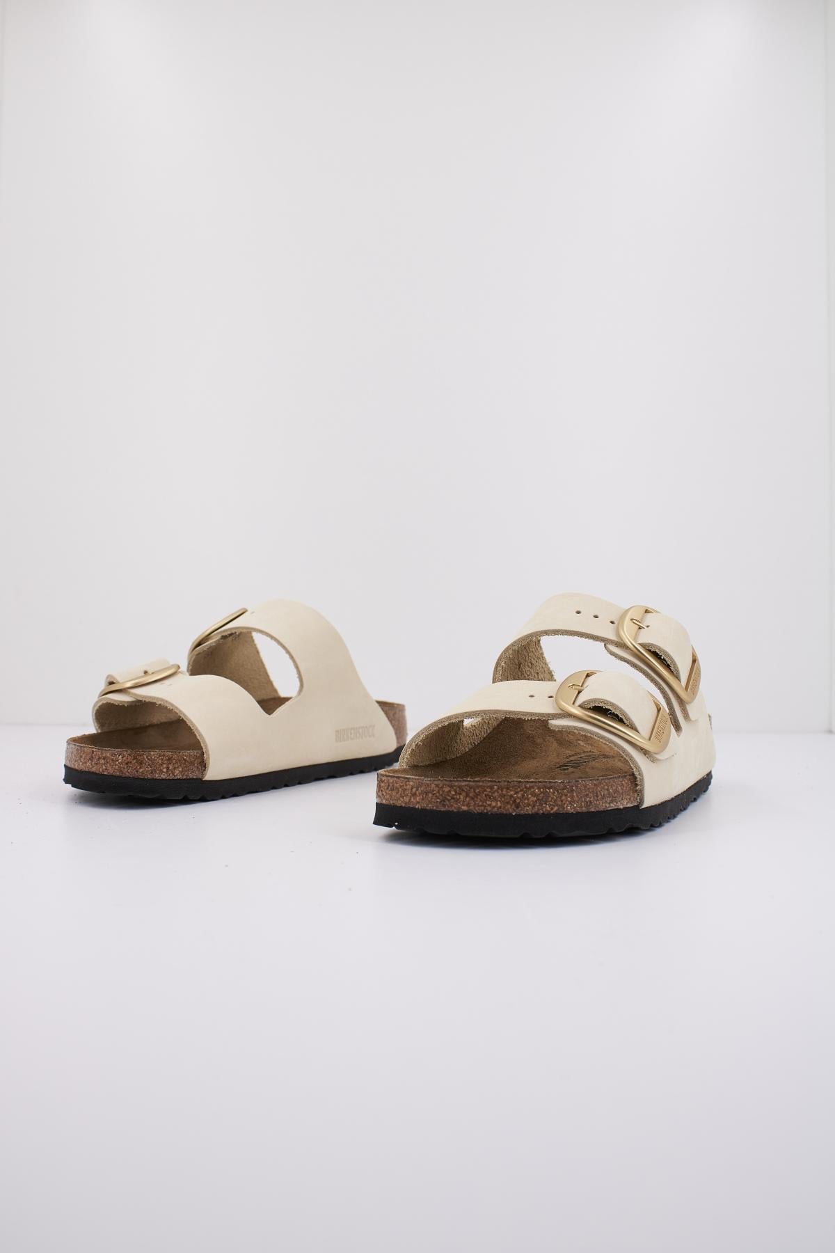 BIRKENSTOCK ARIZONA BIG BUCKLE NUBUCK en color BEIS (2)