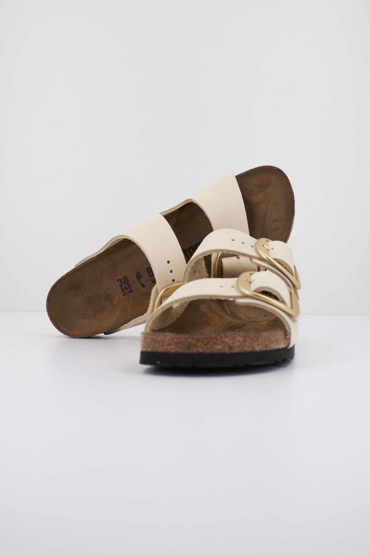 BIRKENSTOCK ARIZONA BIG BUCKLE NUBUCK en color BEIS (4)