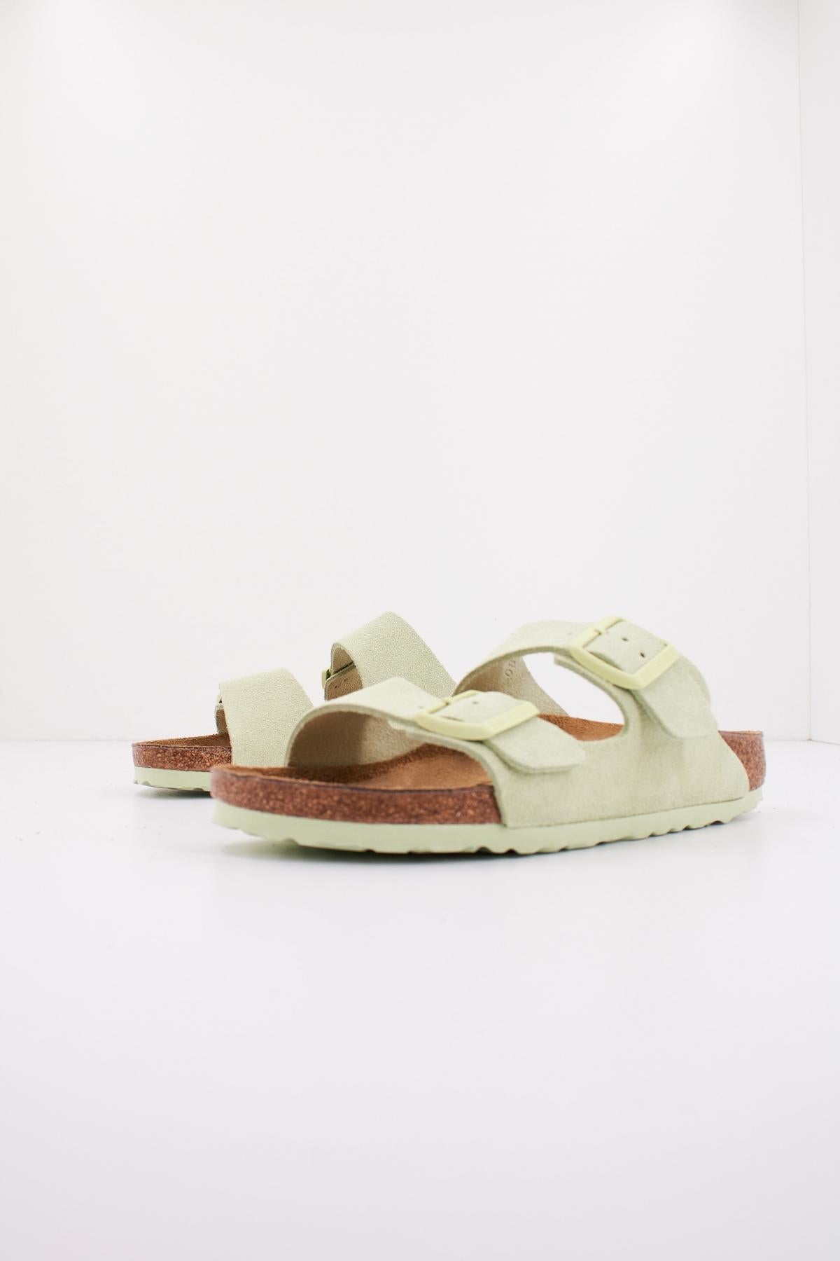 BIRKENSTOCK ARIZONA SUEDE LEATHER en color VERDE (2)