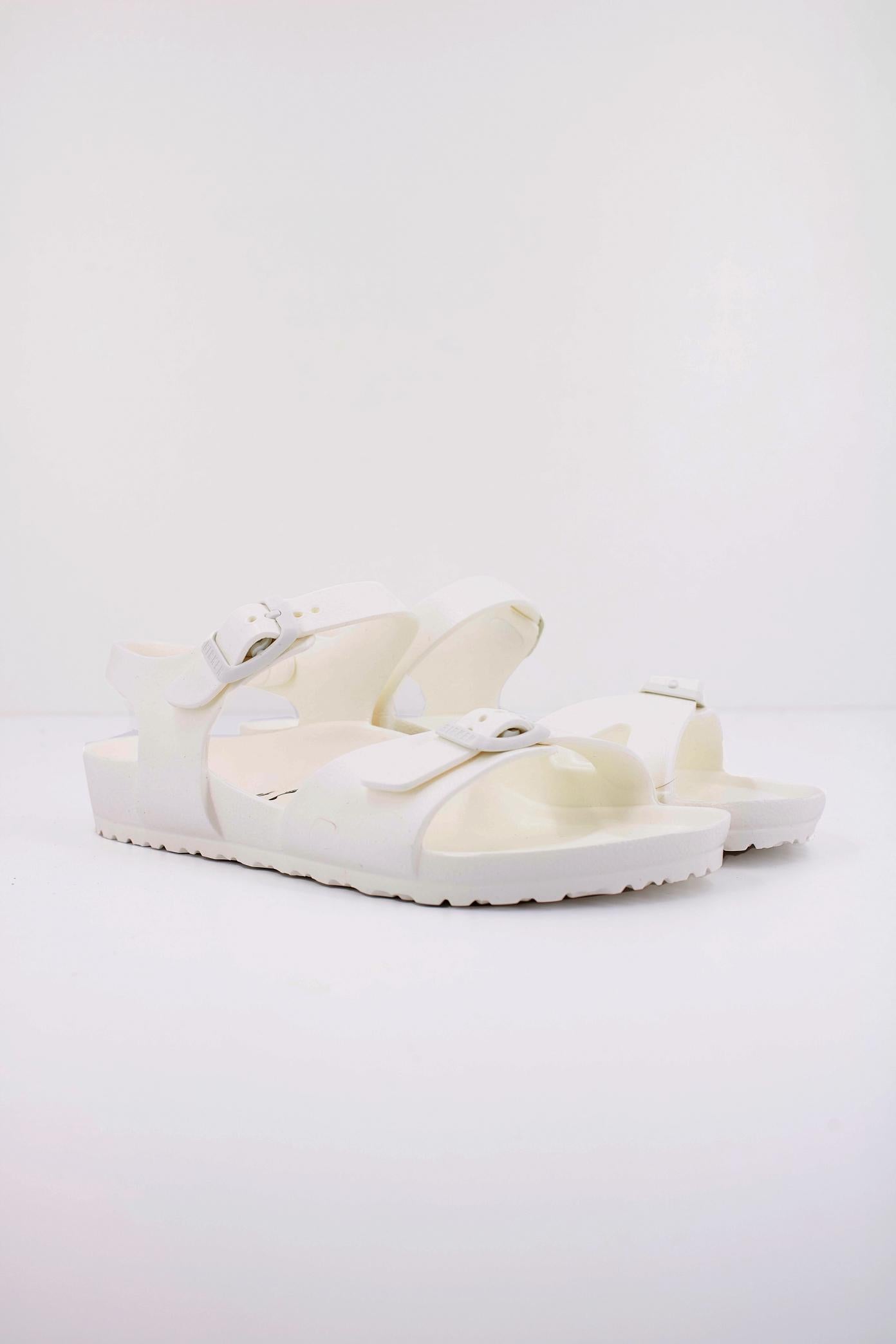 BIRKENSTOCK RIO EVA en color BLANCO (2)