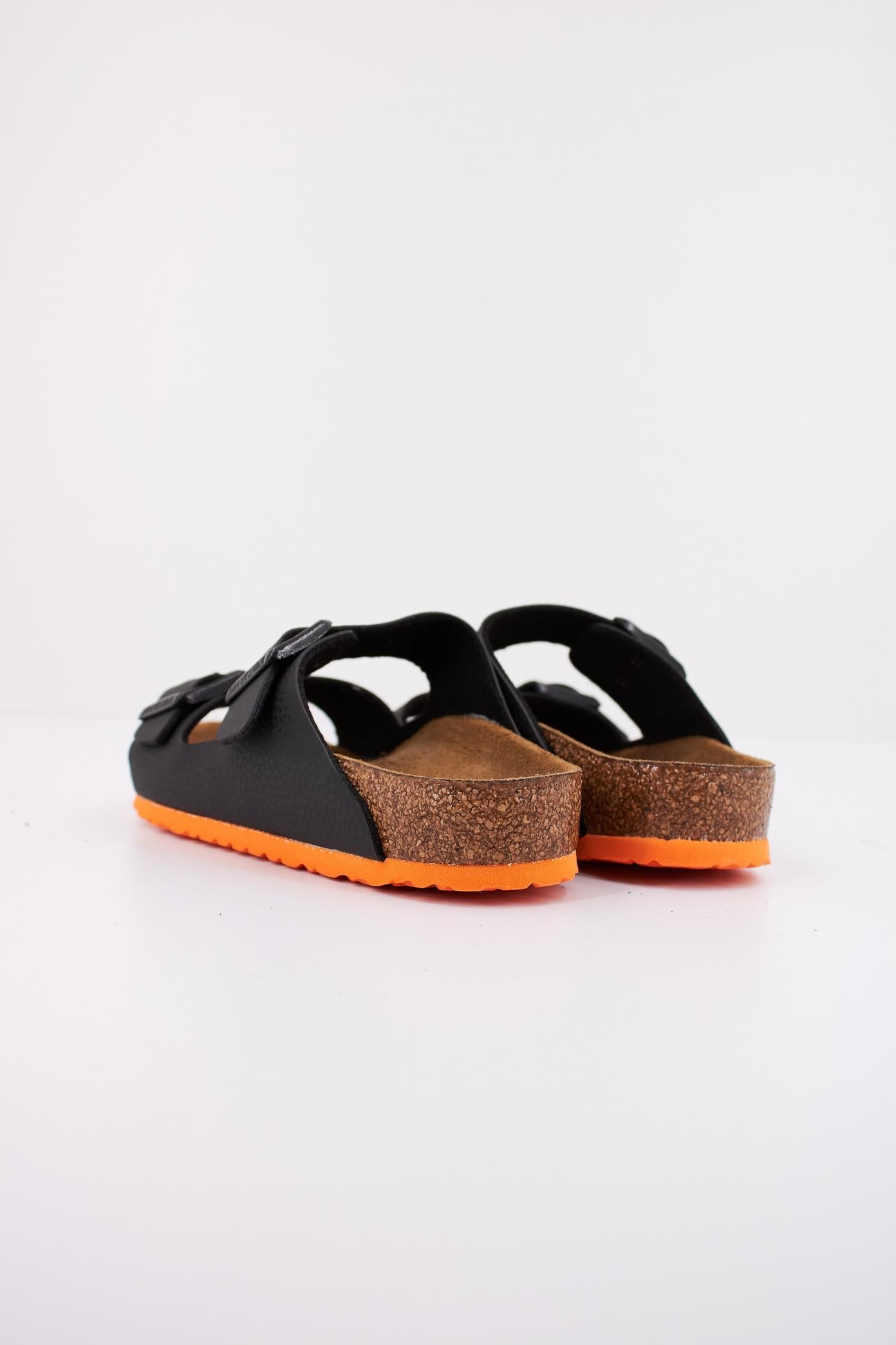 BIRKENSTOCK ARIZONA KIDS BS en color NEGRO (4)