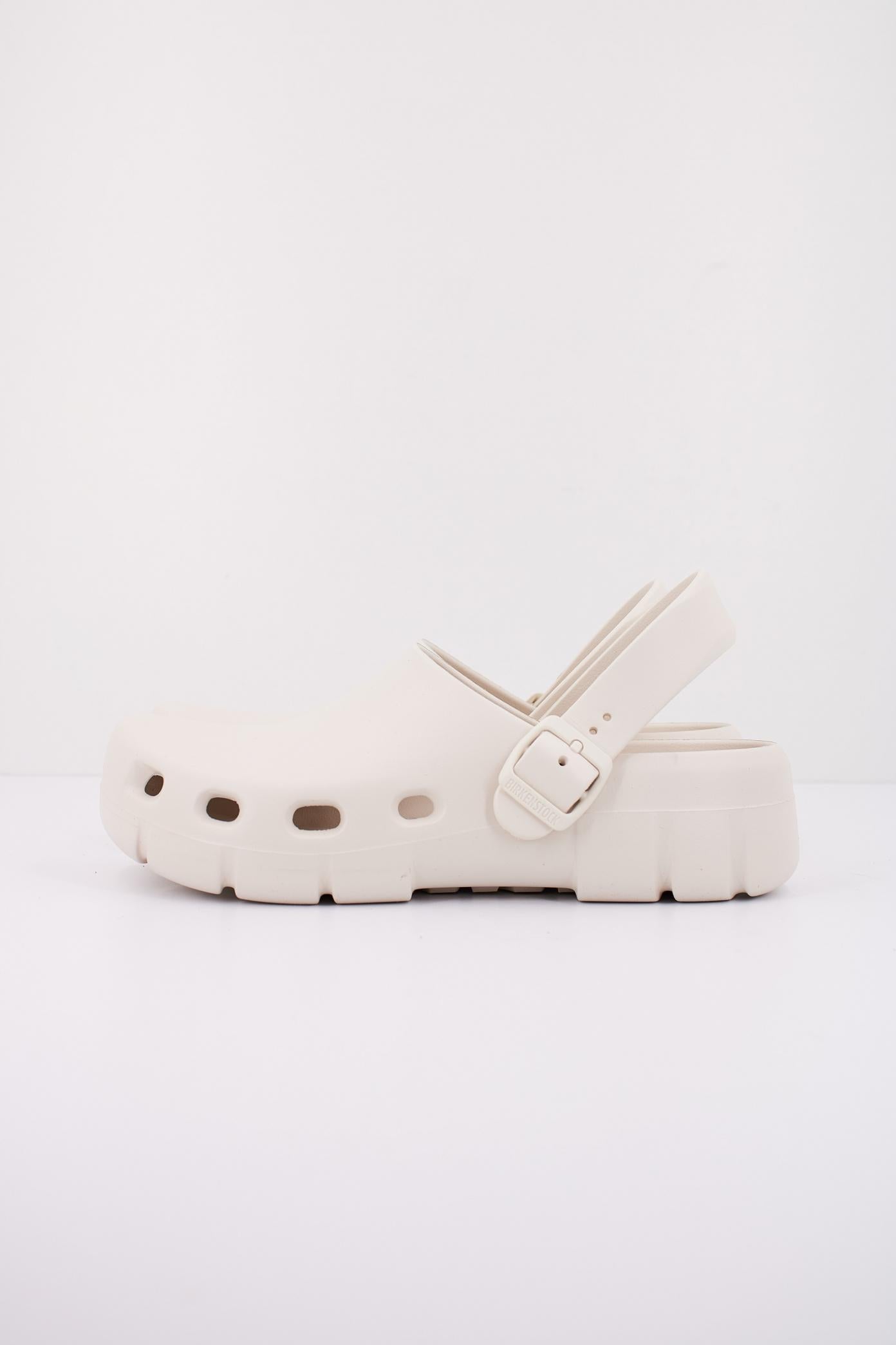 BIRKENSTOCK BIRKI FLOW en color BEIS (1)