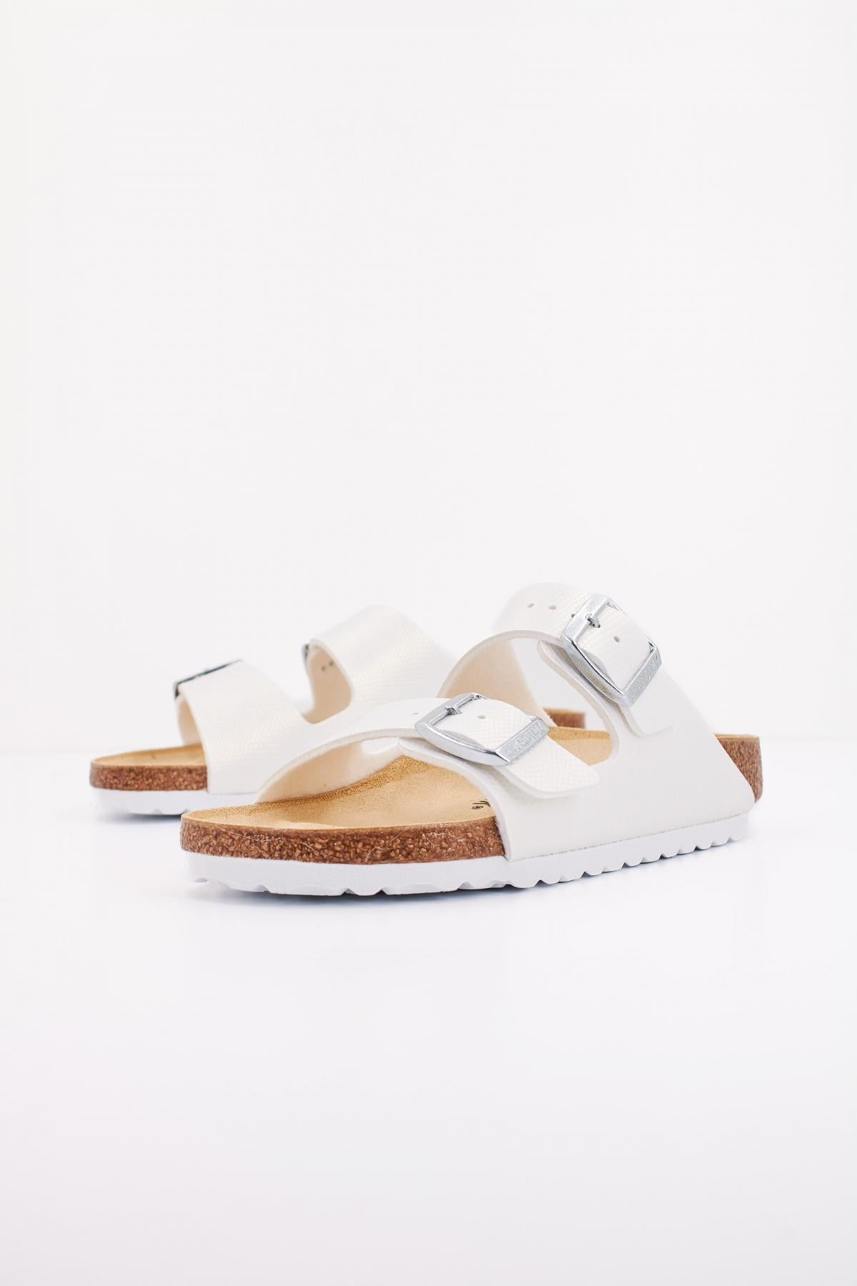 BIRKENSTOCK ARIZONA BS en color BLANCO (2)