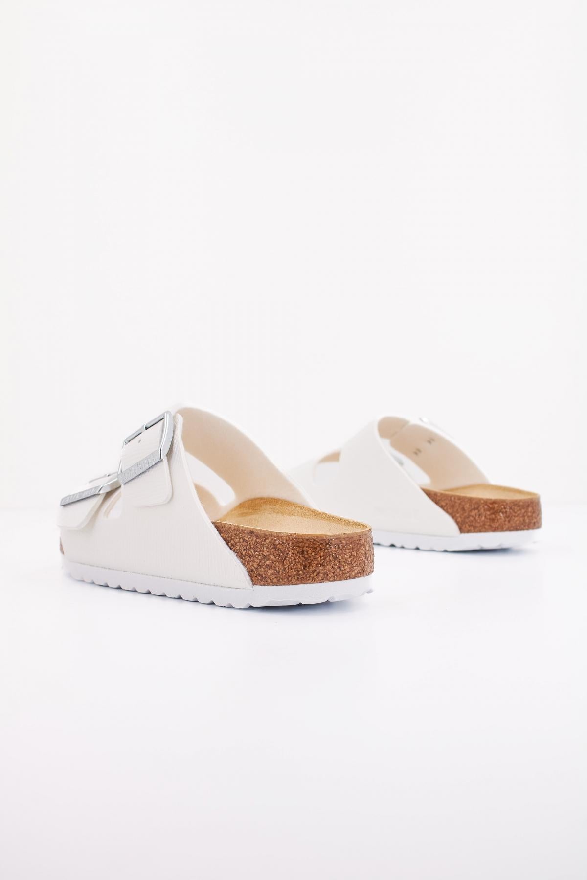 BIRKENSTOCK ARIZONA BS en color BLANCO (4)