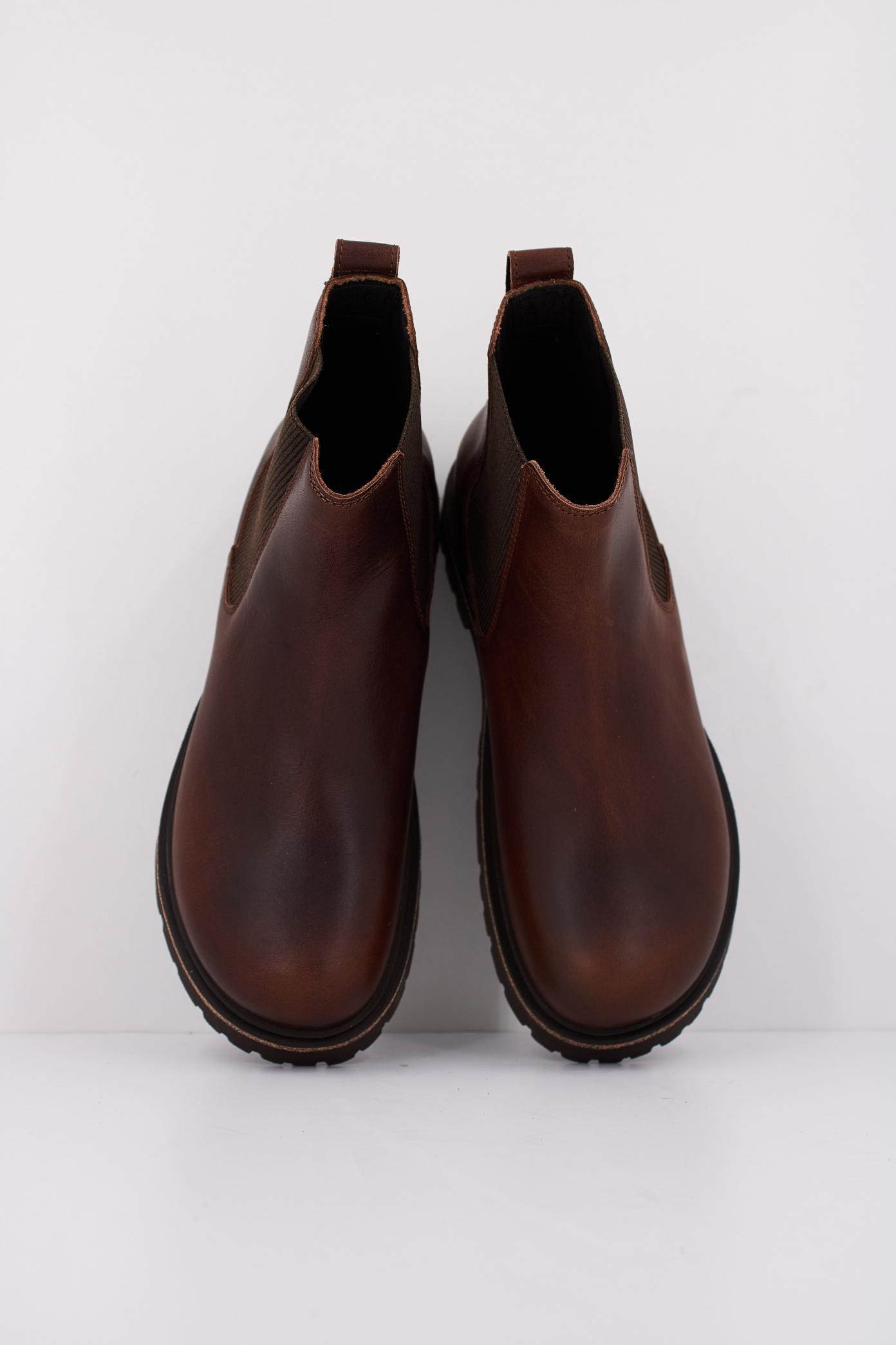 BIRKENSTOCK HIGHWOOD en color MARRON (3)