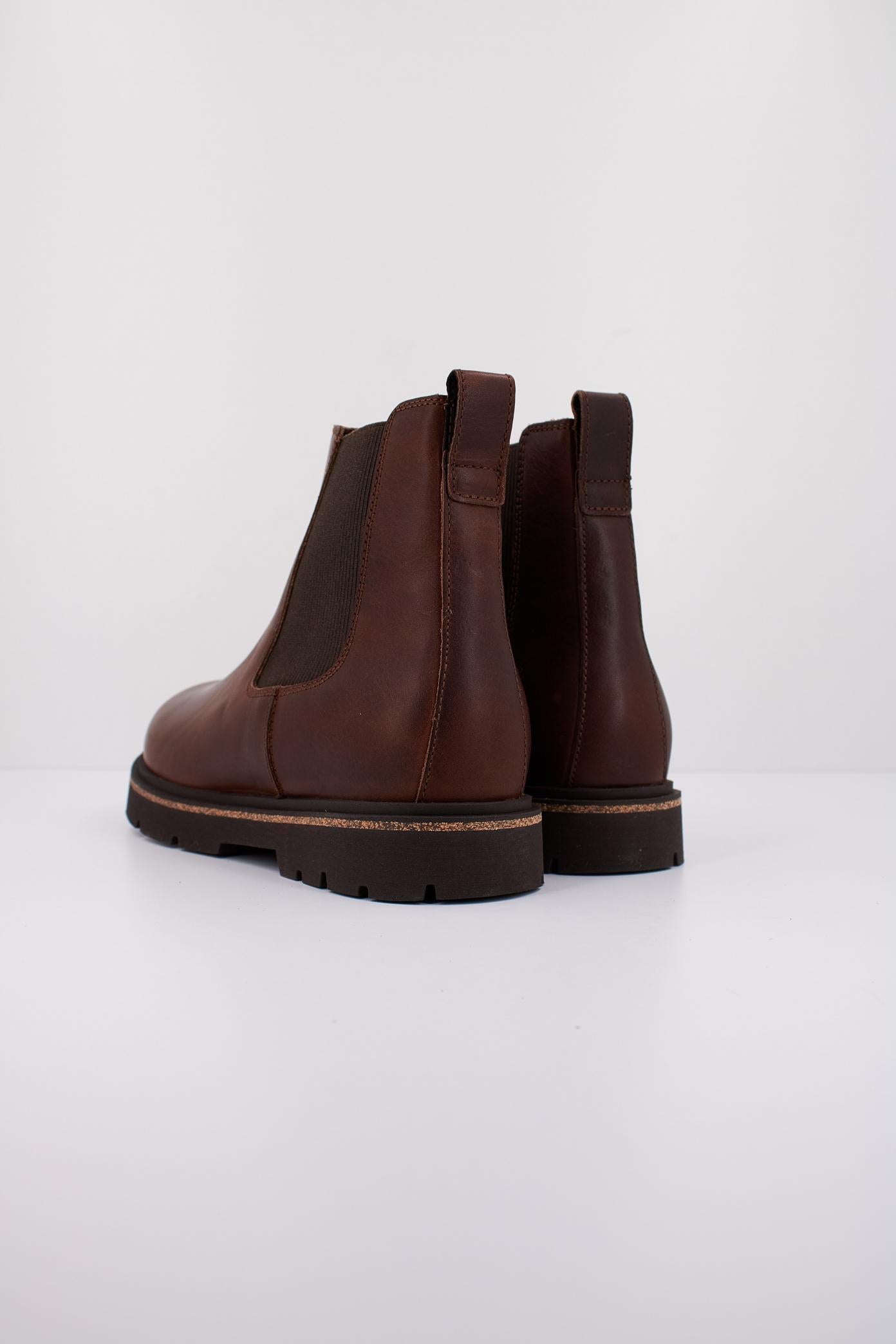 BIRKENSTOCK HIGHWOOD en color MARRON (4)