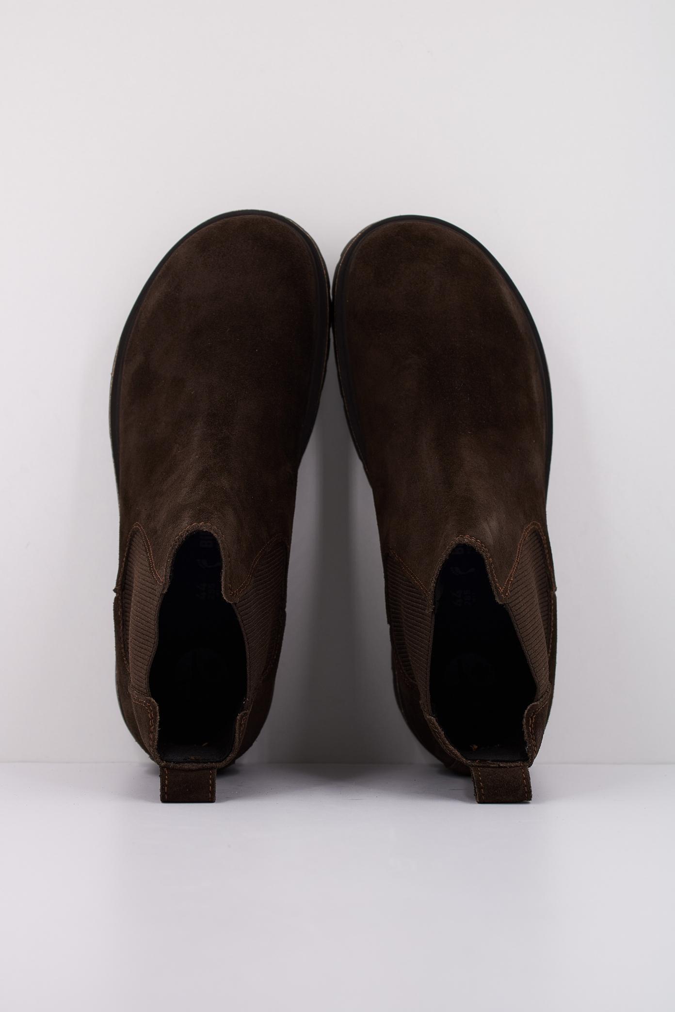 BIRKENSTOCK HIGHWOOD en color MARRON (3)