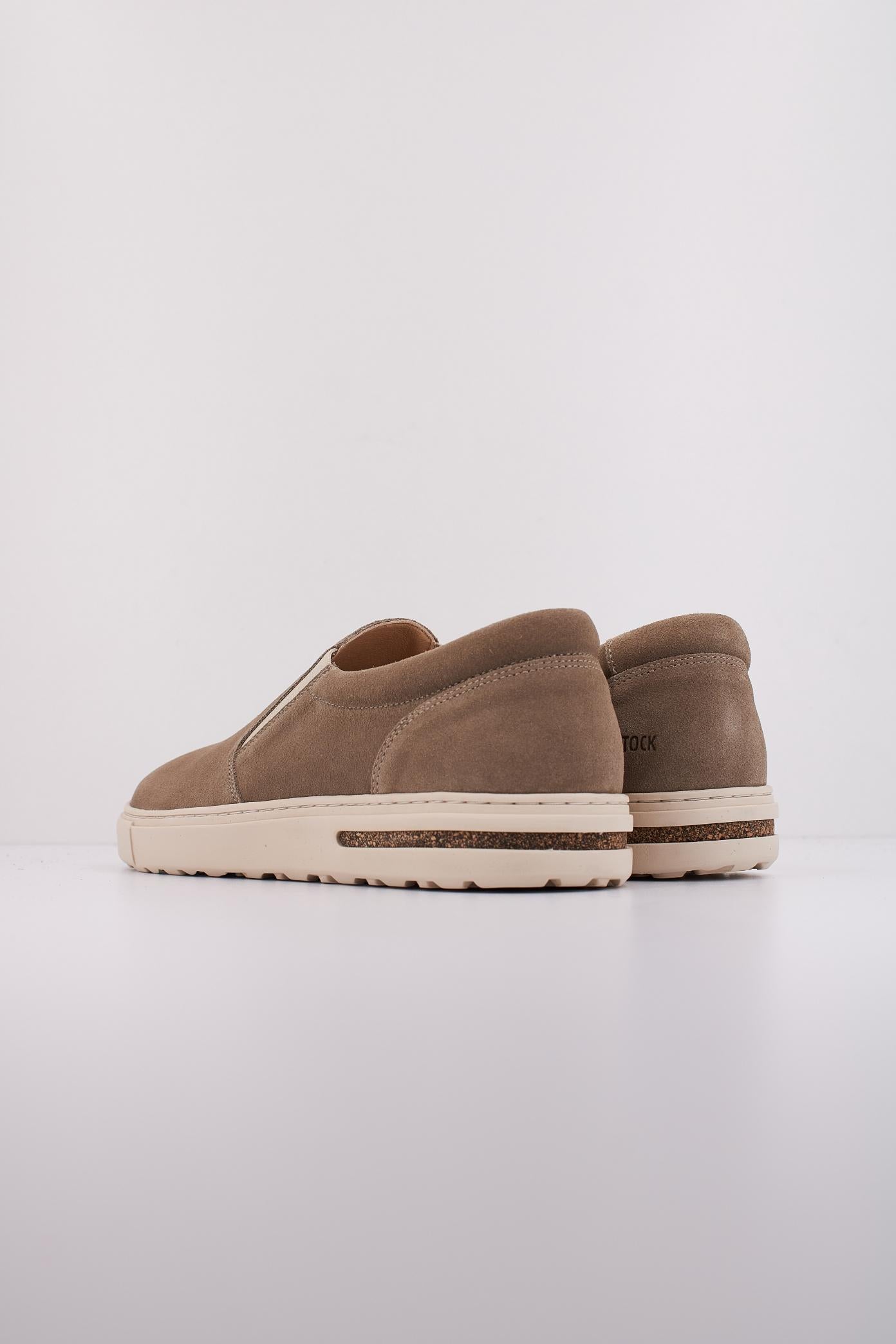 BIRKENSTOCK OSWEGO LEVE en color MARRON (4)