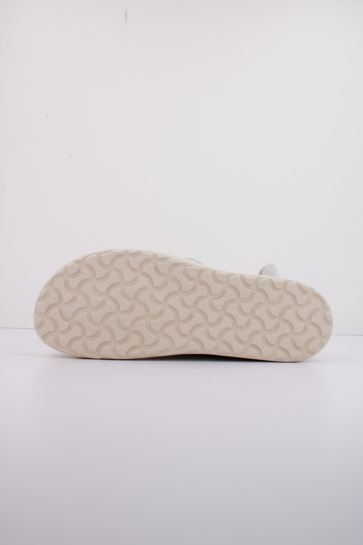BIRKENSTOCK BEND LOW en color BLANCO (5)