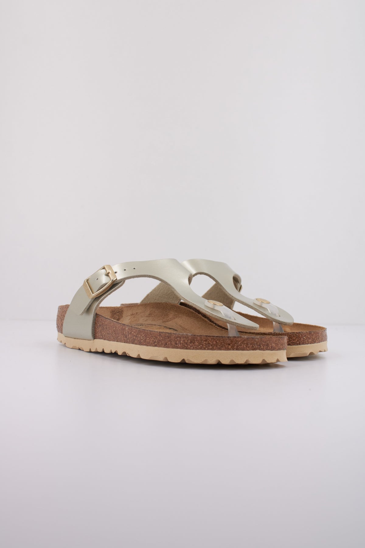 BIRKENSTOCK GIZEH en color ORO (2)