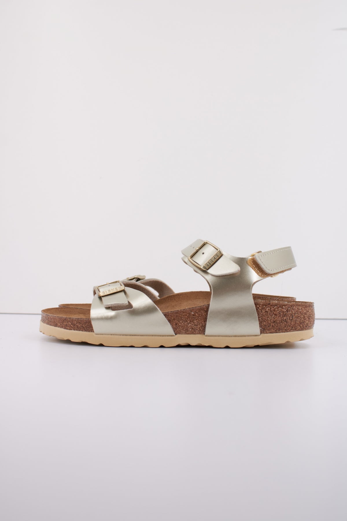 BIRKENSTOCK RIO AS KIDS en color ORO (1)