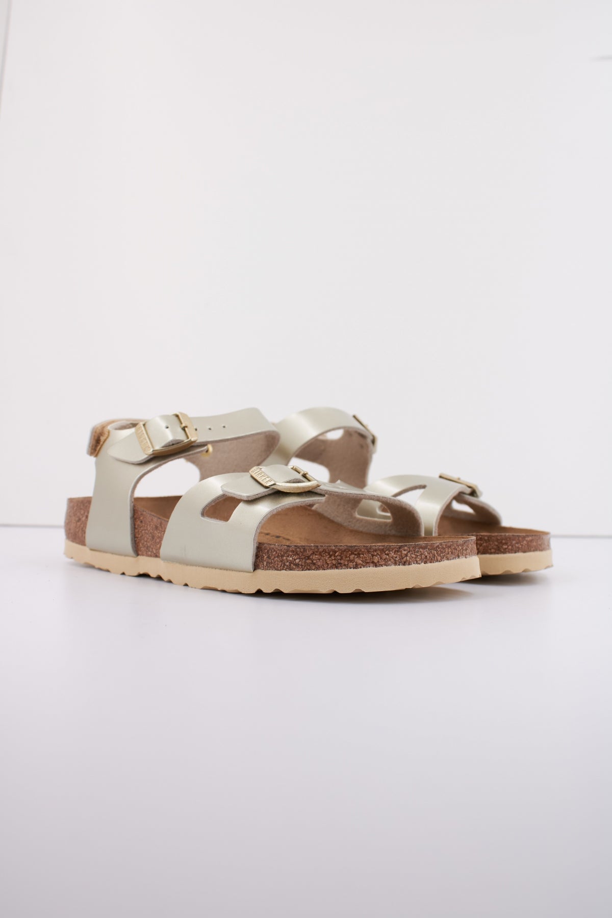 BIRKENSTOCK RIO AS KIDS en color ORO (2)