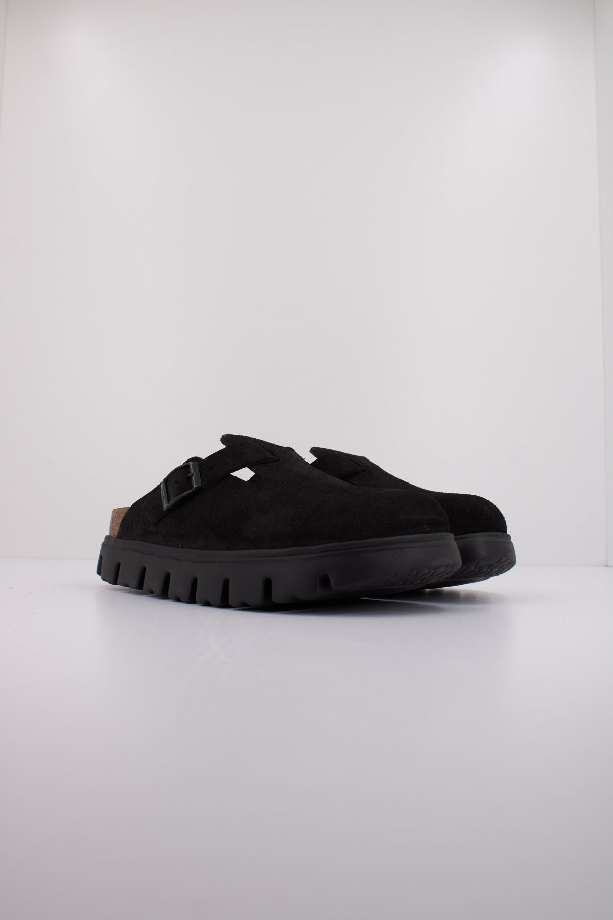BIRKENSTOCK BOSTON PAP CHUNKY en color NEGRO (2)