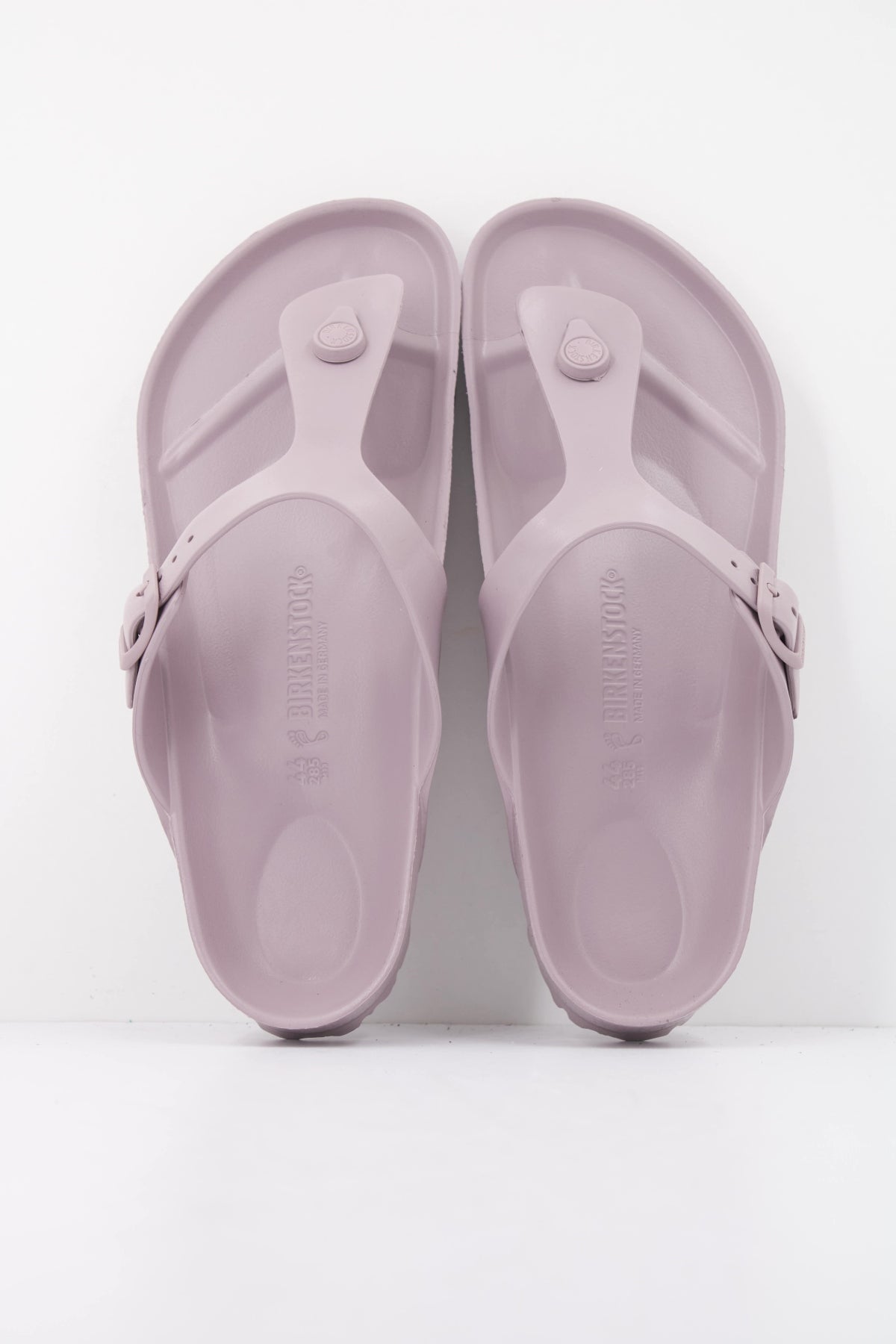 BIRKENSTOCK GIZEH EVA en color VIOLETA (3)