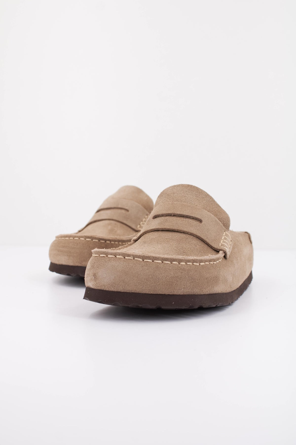 BIRKENSTOCK NAPLES WRAPPED SUEDE LEAT en color VERDE (2)