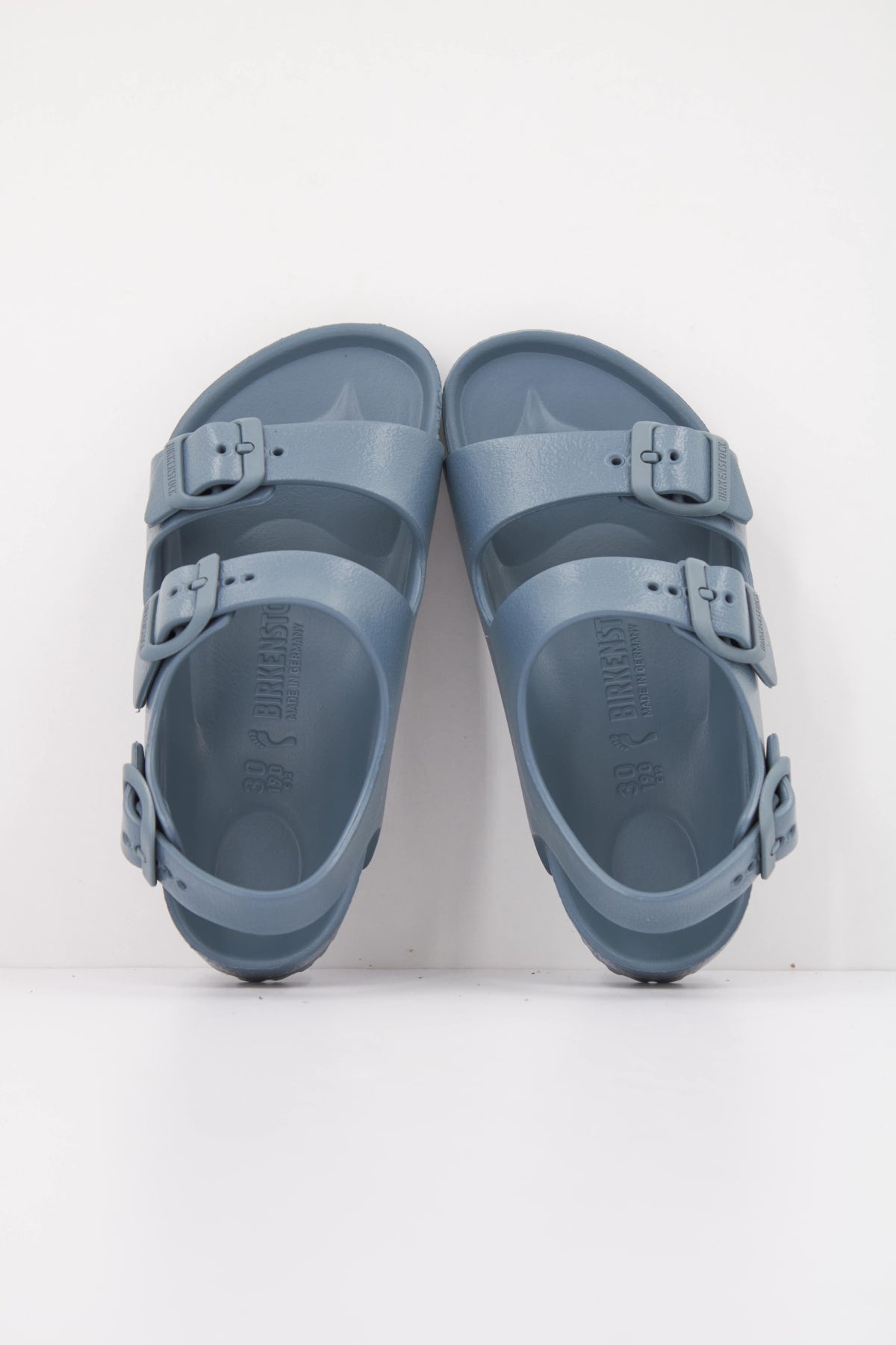 BIRKENSTOCK MILANO EVA en color GRIS (3)