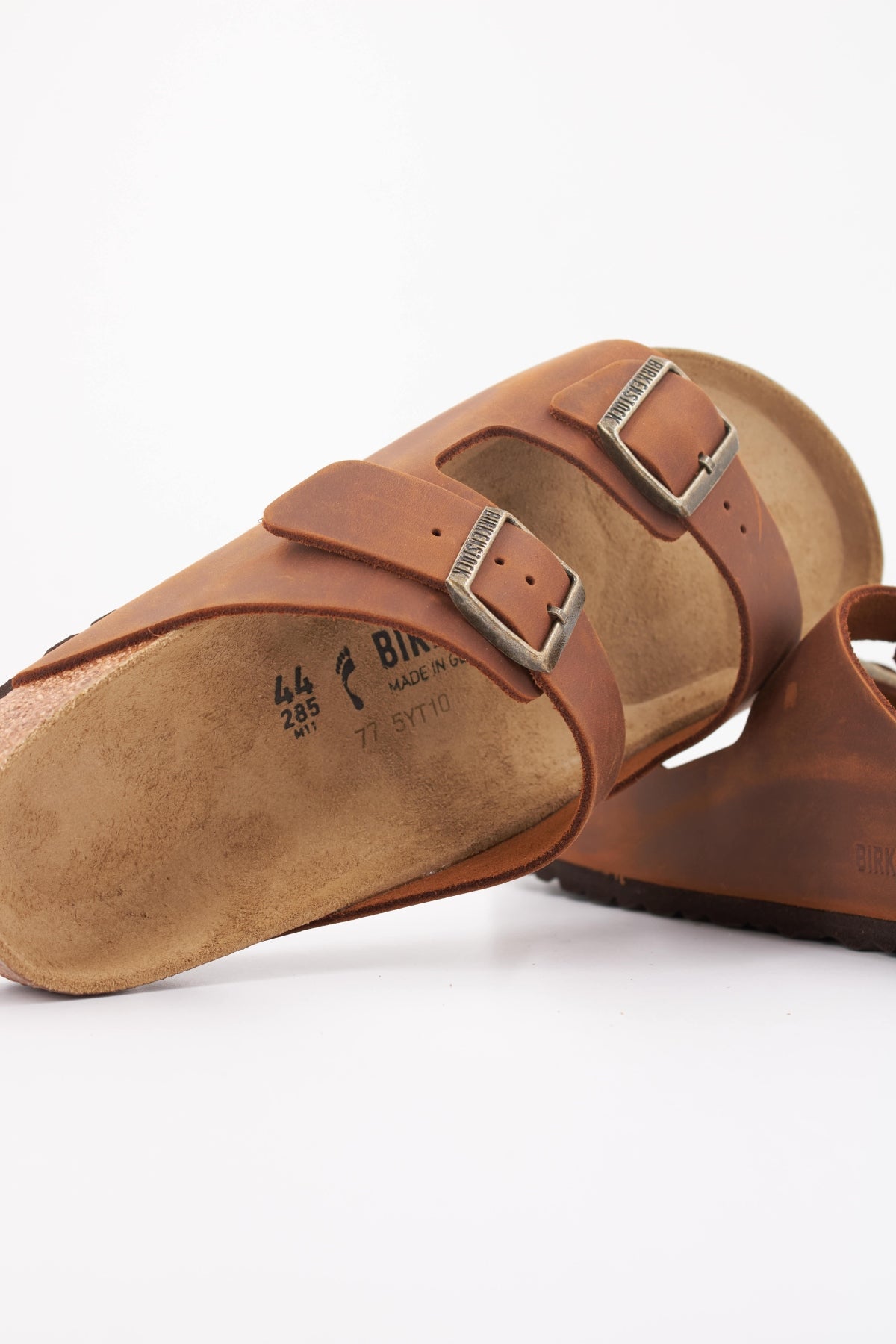 BIRKENSTOCK ARIZONA LEATHER OILED en color MARRON (5)