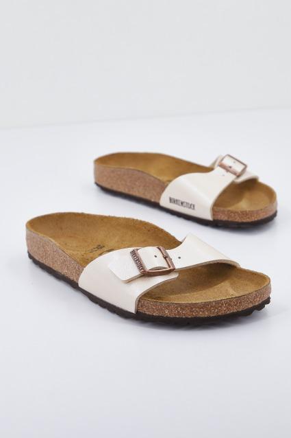 BIRKENSTOCK en color NUDE (2)
