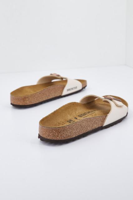 BIRKENSTOCK en color NUDE (3)