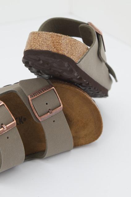 BIRKENSTOCK ARIZONA BF en color MARRON (3)