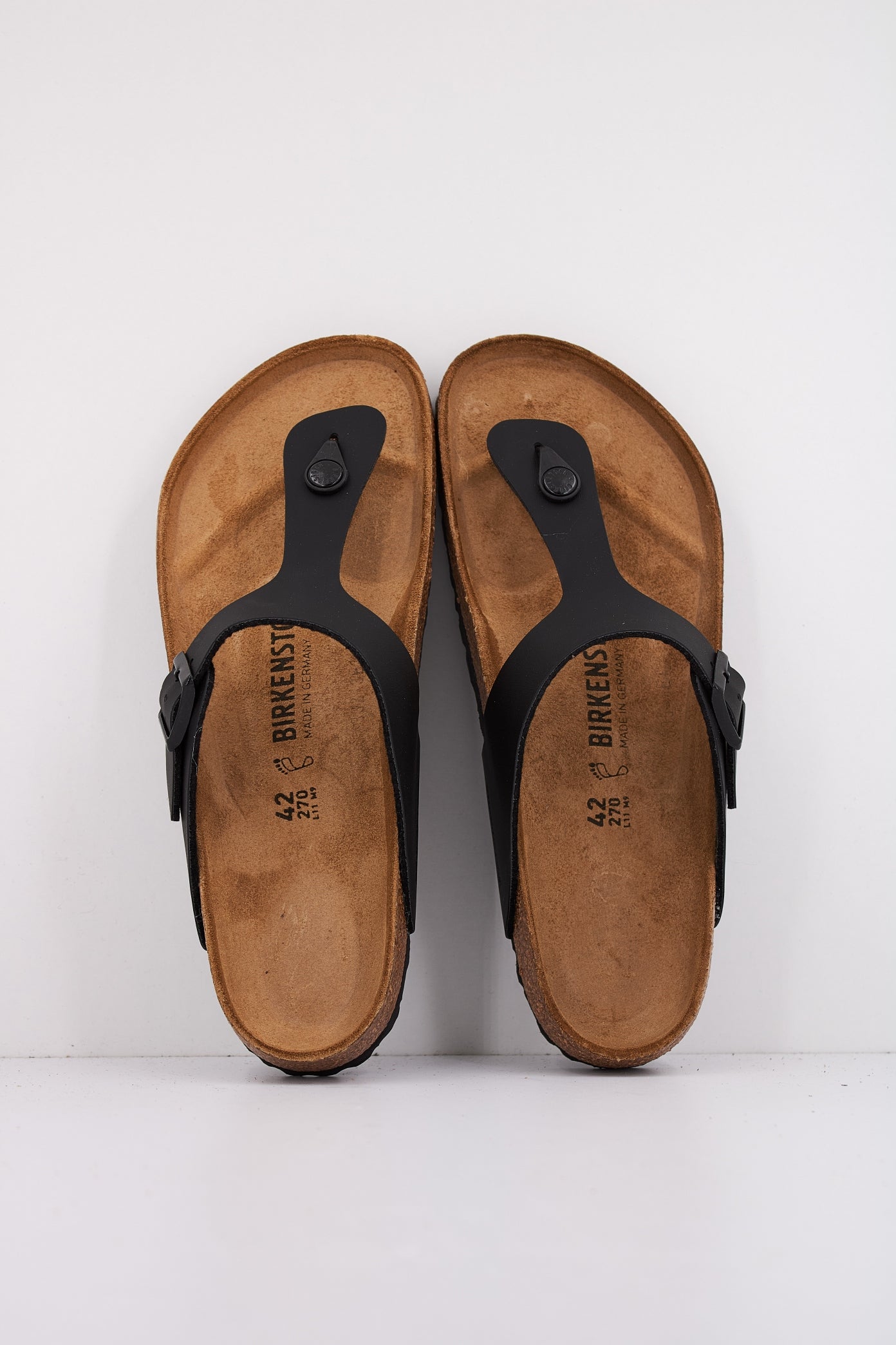 BIRKENSTOCK GIZEH BS en color NEGRO (3)