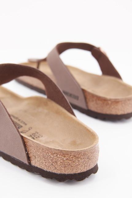 BIRKENSTOCK GIZEH BF en color MARRON (3)