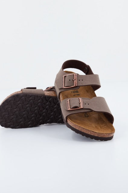 BIRKENSTOCK en color MARRON (4)