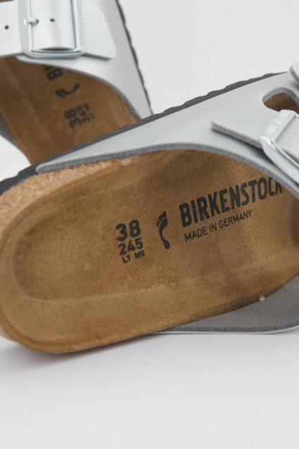 BIRKENSTOCK ARIZONA BF en color PLATA (2)
