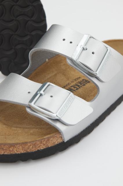 BIRKENSTOCK ARIZONA BF en color PLATA (4)
