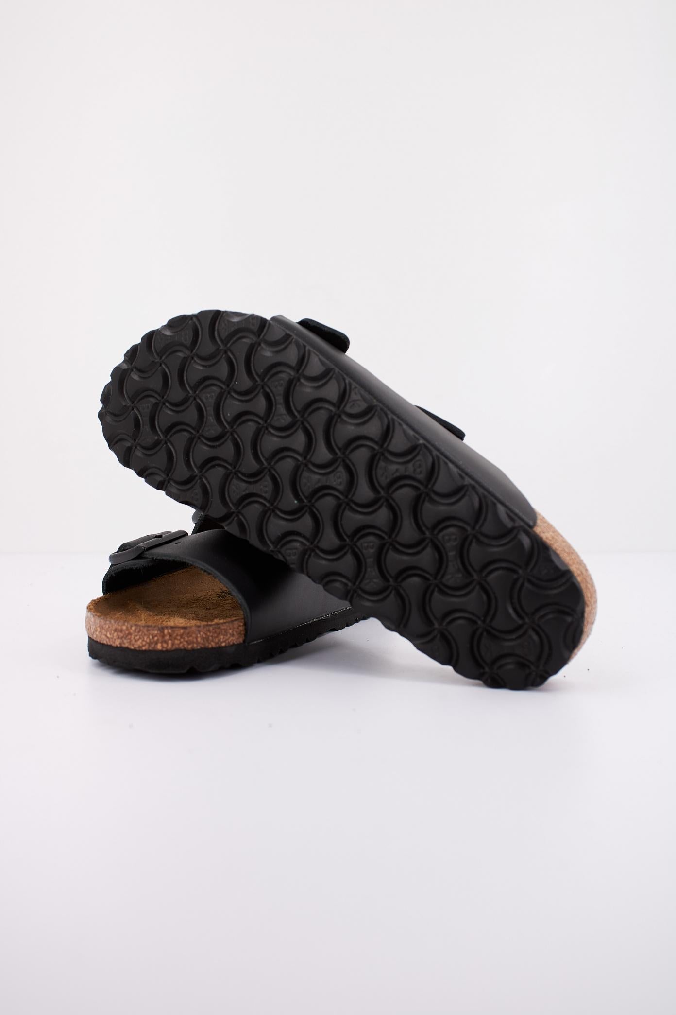 BIRKENSTOCK Arizona NL Black en color NEGRO (5)