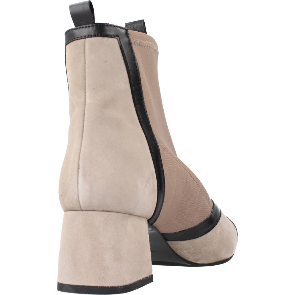 DIBIA en color MARRON (3)
