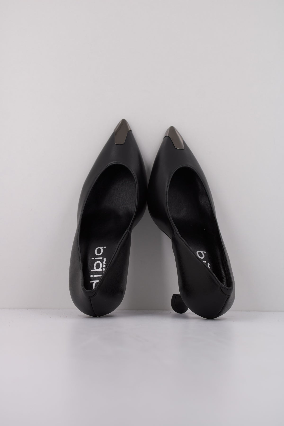 ARGENTA D en color NEGRO (3)