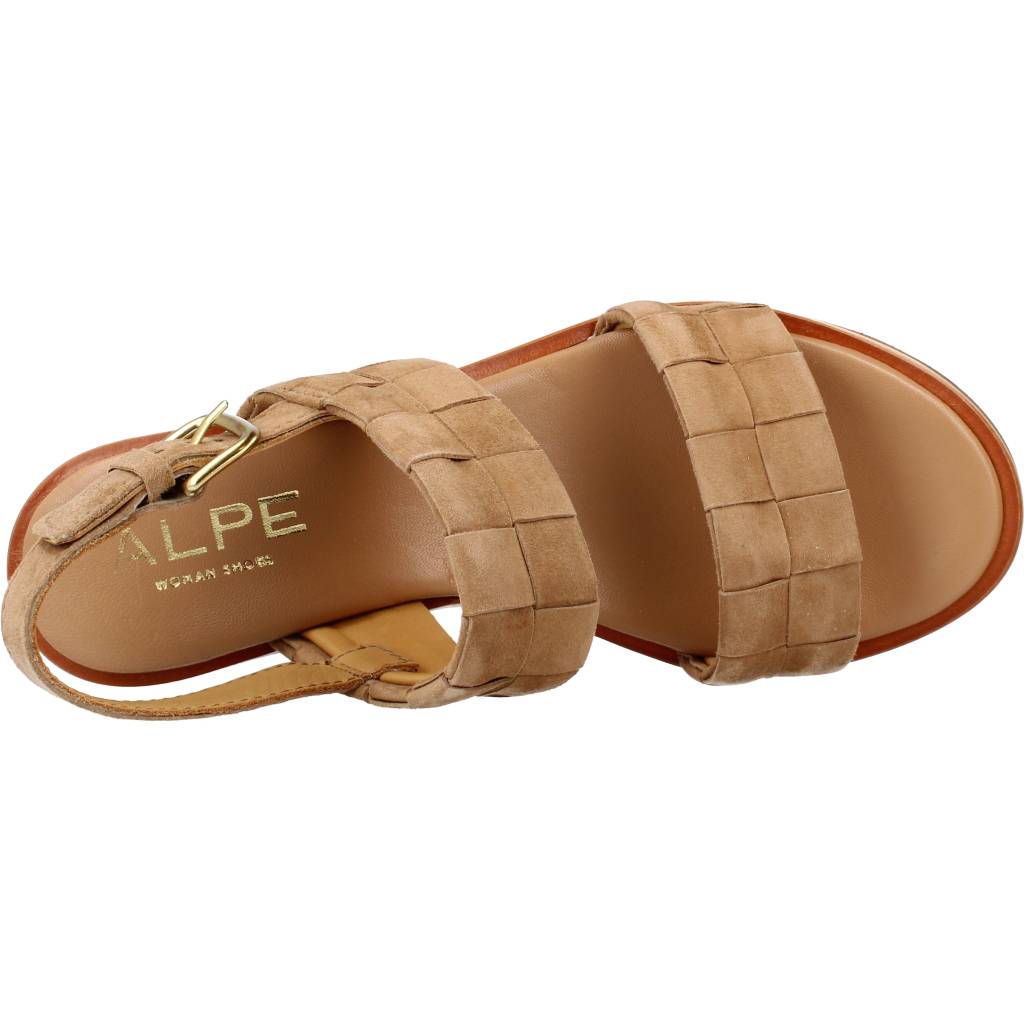 ALPE en color MARRON CLARO (7)