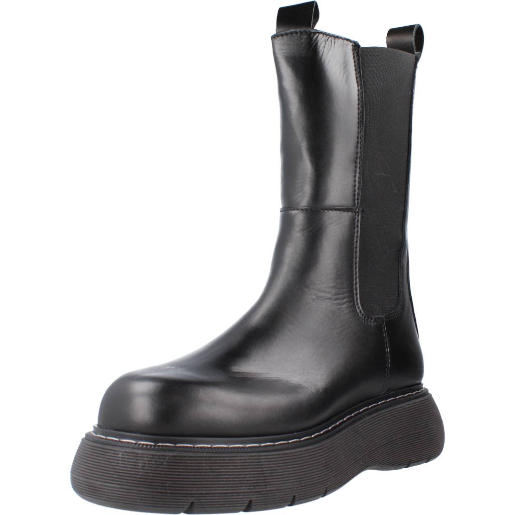 ALPE BOHO CHIC en color NEGRO (1)