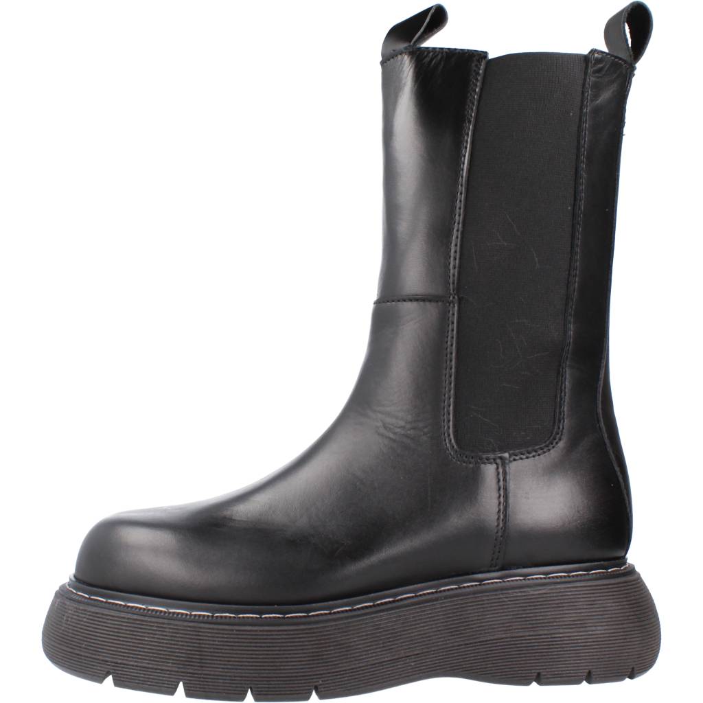 ALPE BOHO CHIC en color NEGRO (2)