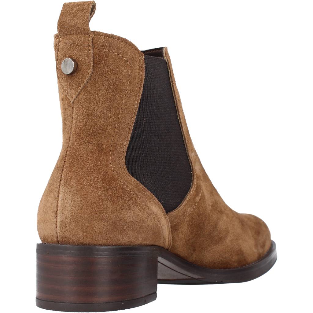 ALPE ALAIN en color MARRON (3)