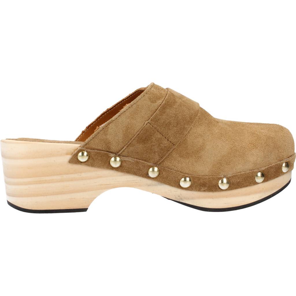 ALPE ARIZONA en color MARRON CLARO (4)