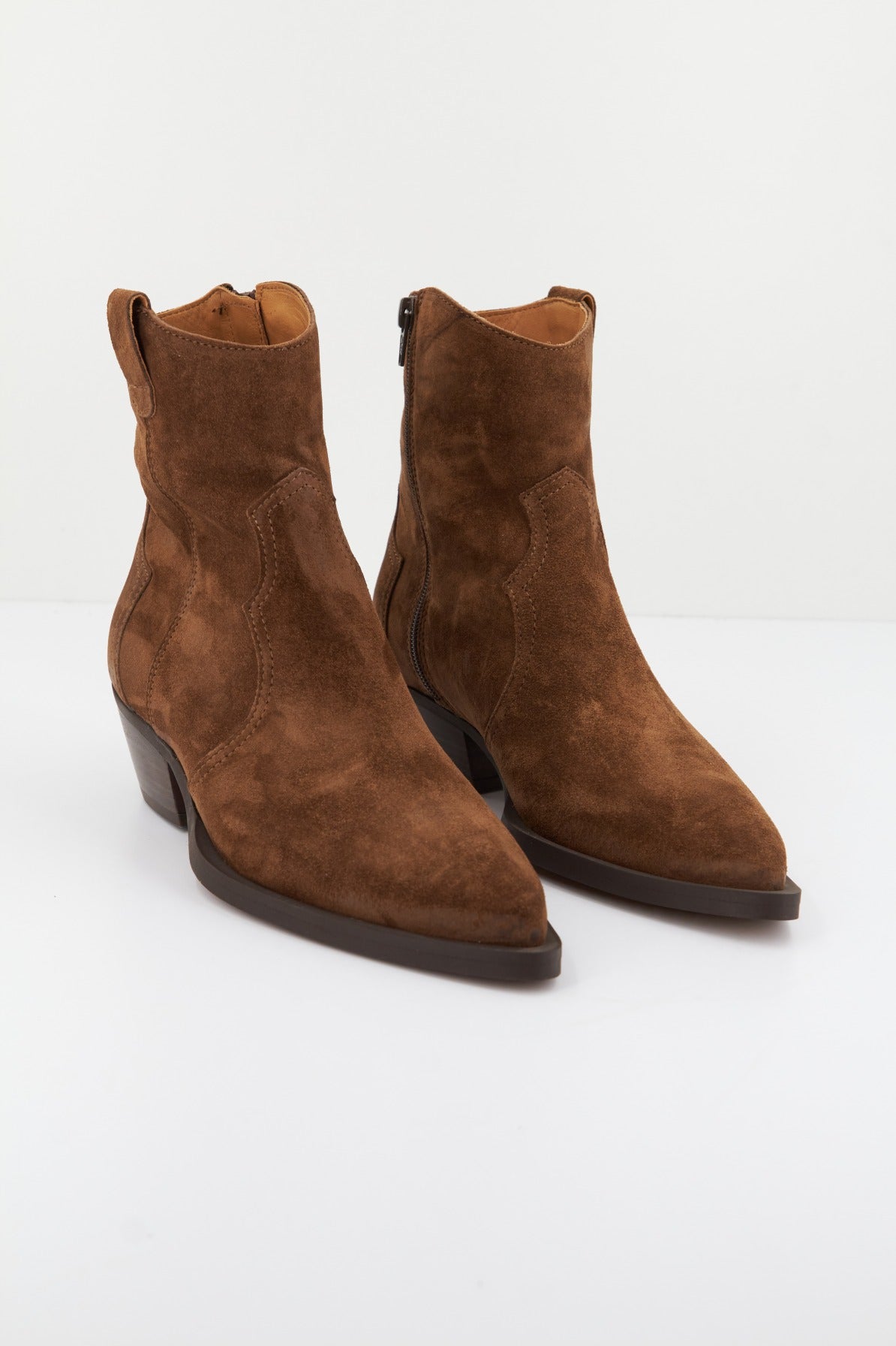 ALPE WESTERN en color MARRON (2)